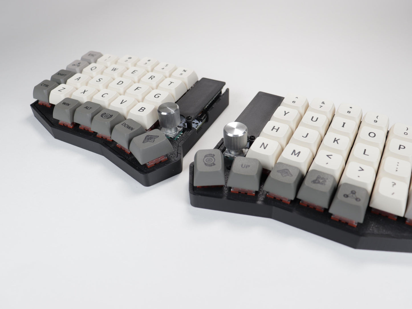 Sofle MX Wireless Split Mechanical Keyboard