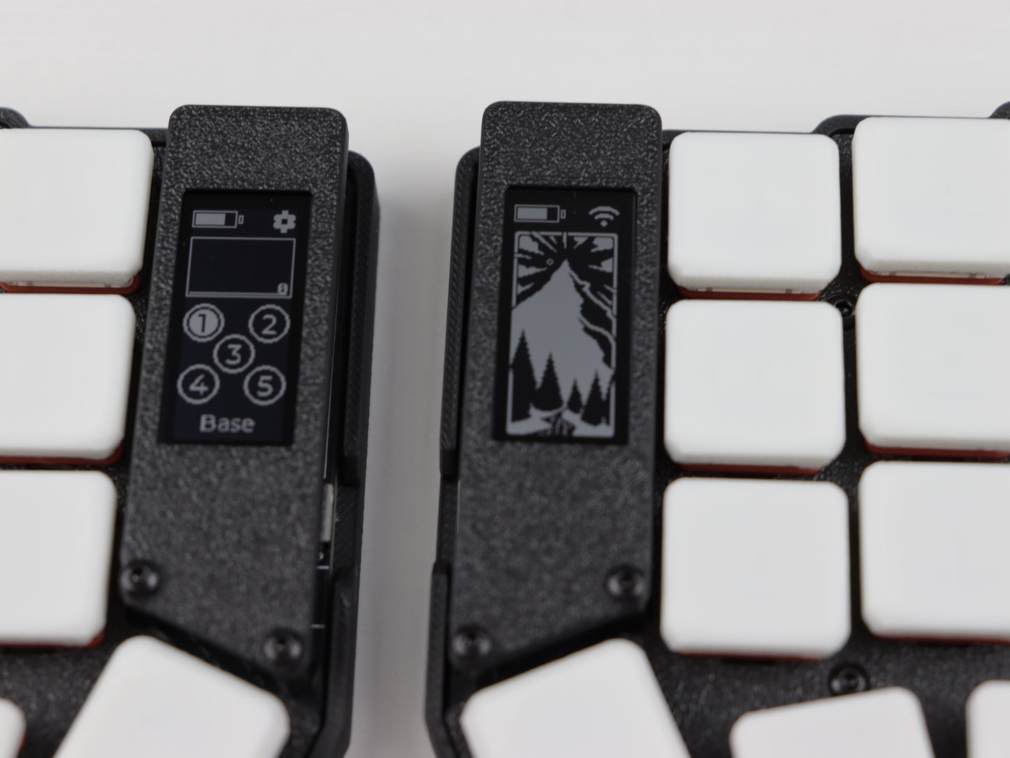 Corne Choc Split Wireless Keyboard – Low Profile Ergonomic Mechanical Keyboard (ZMK, Bluetooth, Hot-swap)
