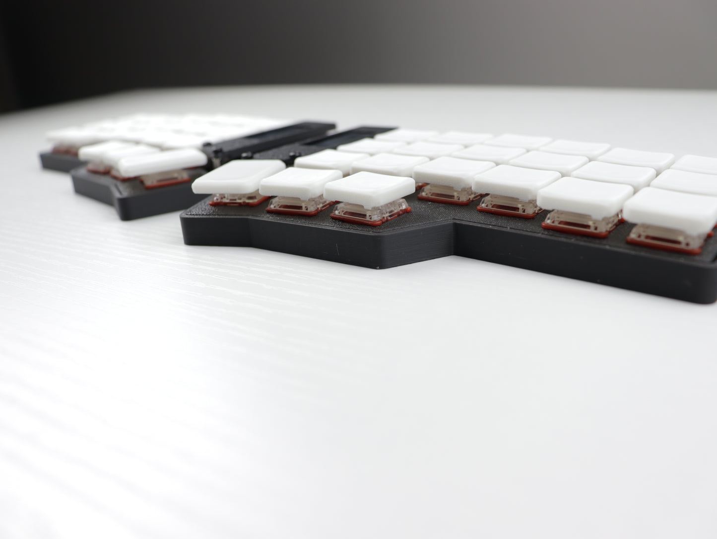 Corne Choc Split Wireless Keyboard – Low Profile Ergonomic Mechanical Keyboard (ZMK, Bluetooth, Hot-swap)