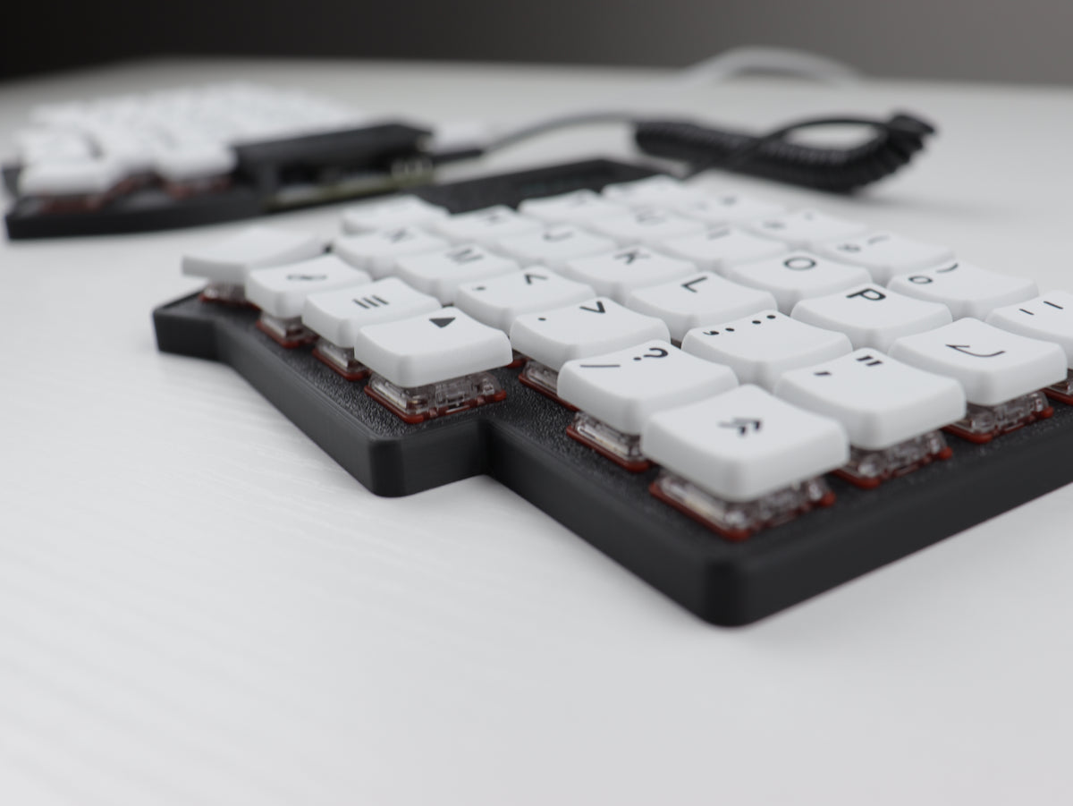 Lily58 wired split keyboard "ModernLily"