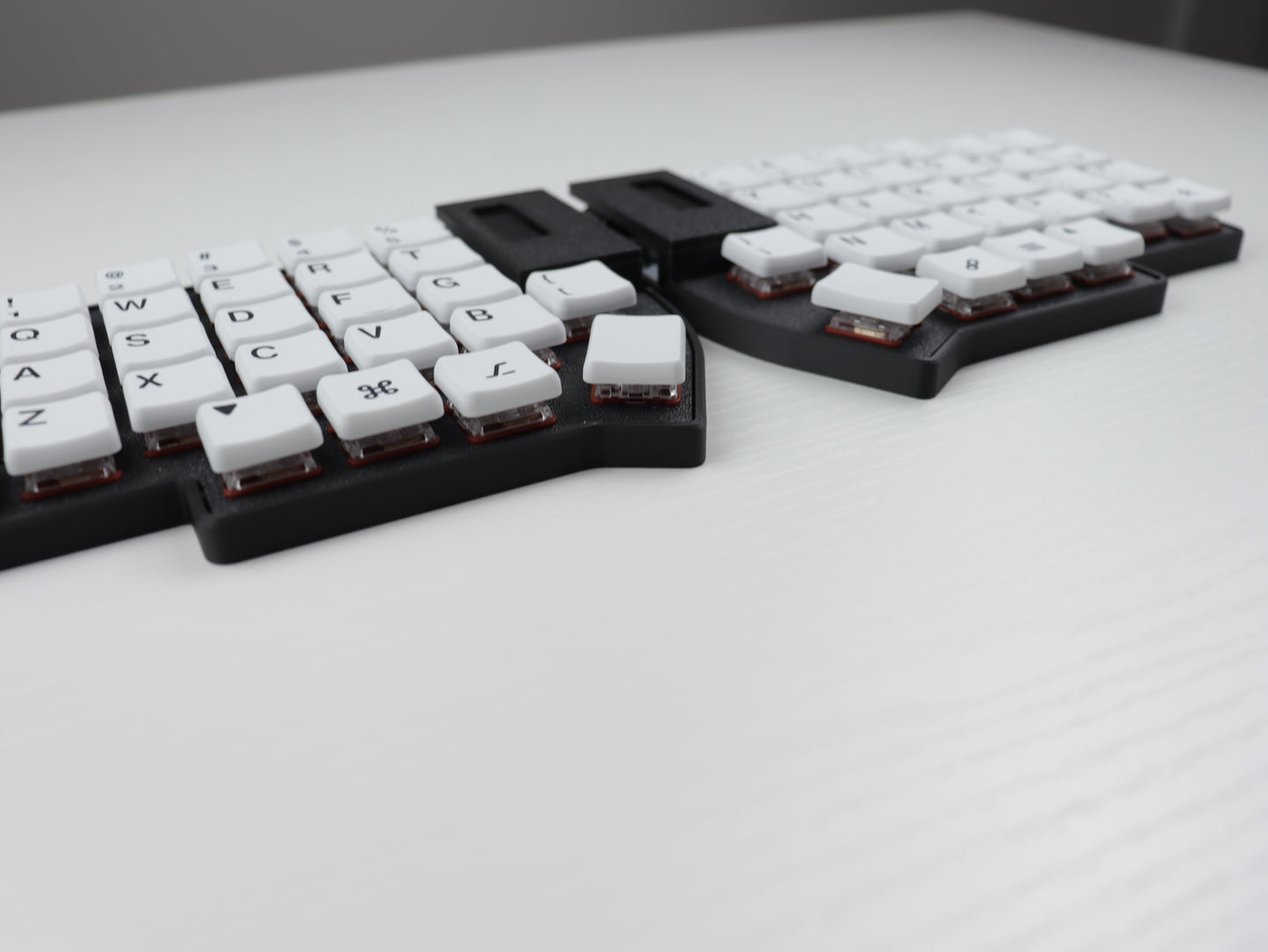 Lily58 wired split keyboard "ModernLily"