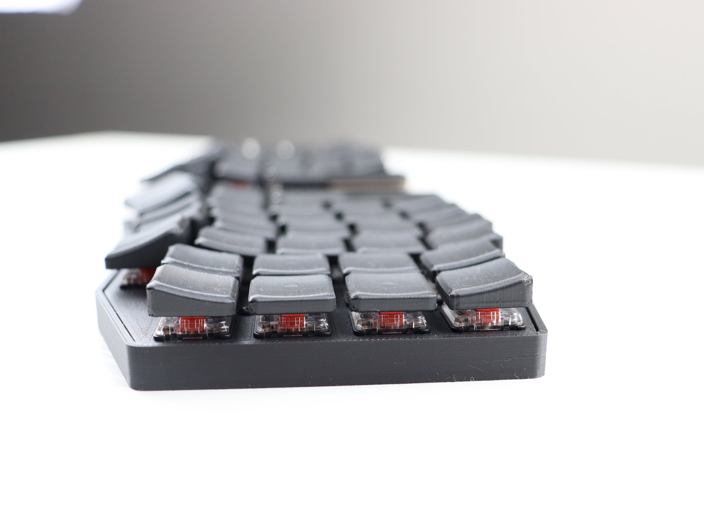 Sofle Choc Wireless Split Mechanical Keyboard ShadowSeries - Wireless, Hotswap, Sculpted keycaps