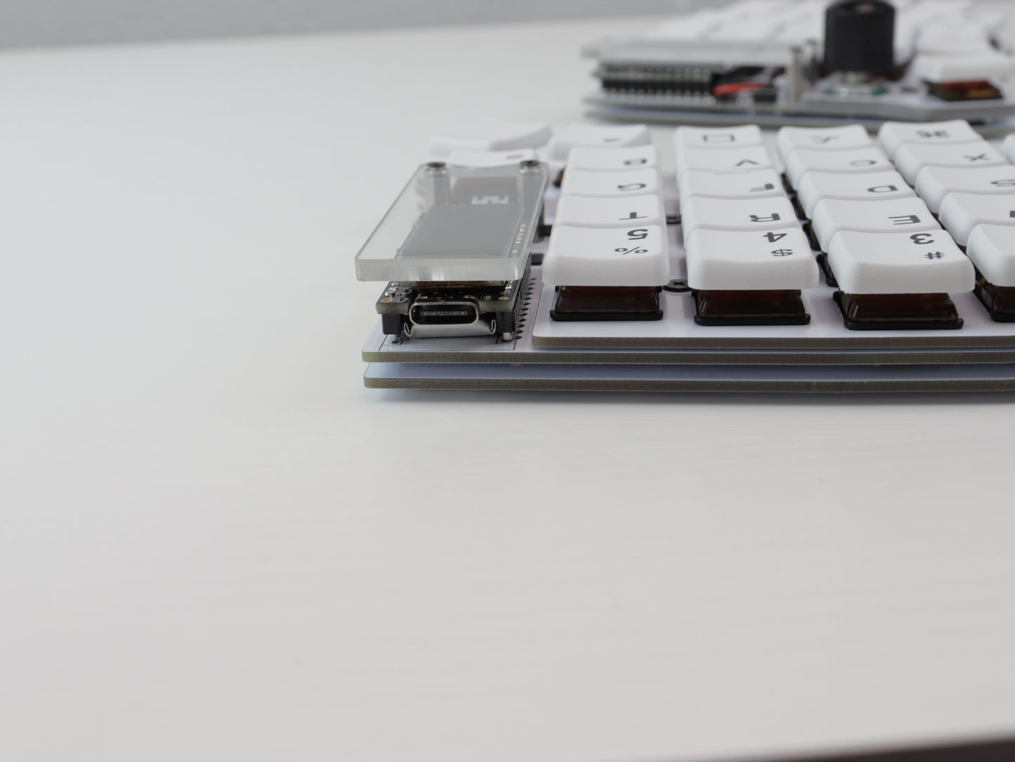 Sofle Choc Wireless FR4 "SofleStacked"