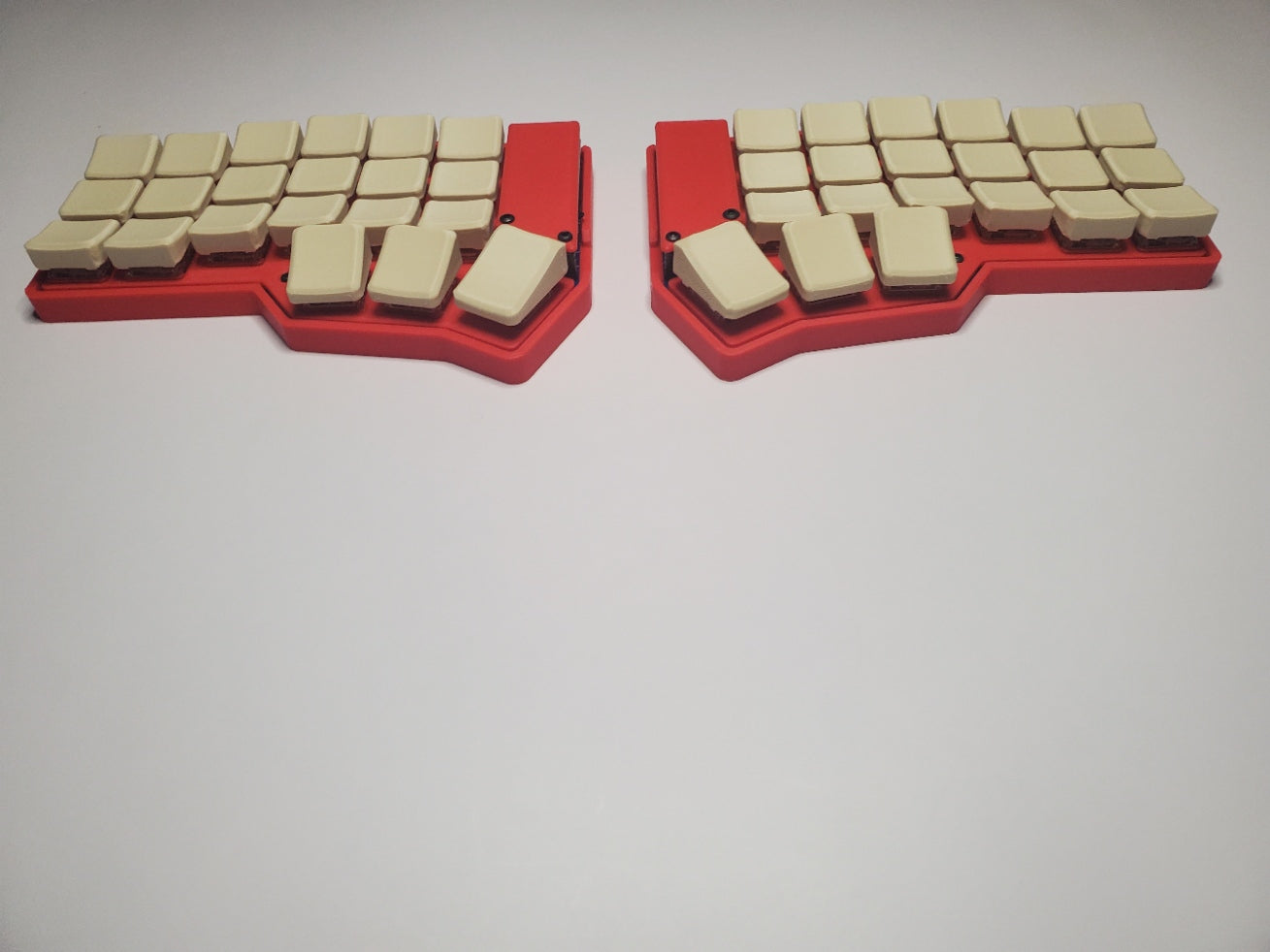 Corne  Choc Wireless Split Keyboard "RedFlex"