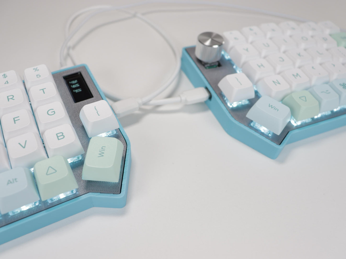 Lotus58 Split Mechanical Keyboard "IceLotus-C"