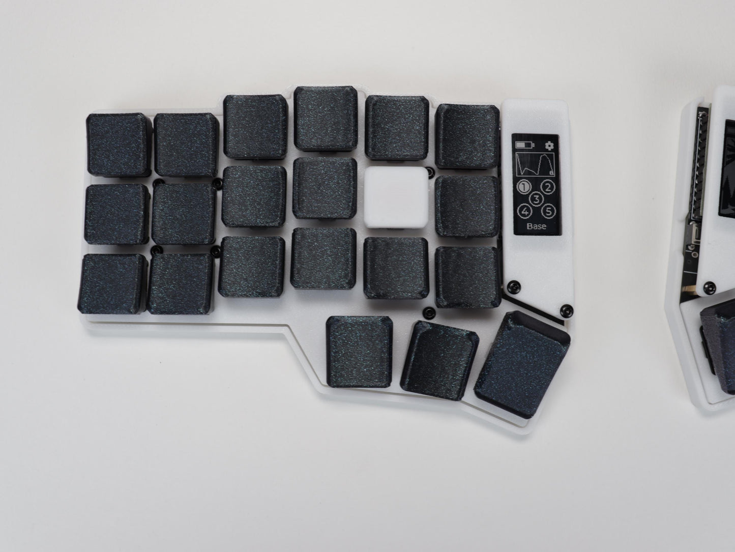 Corne  Choc Wireless Split Keyboard "GalaxyFlex"