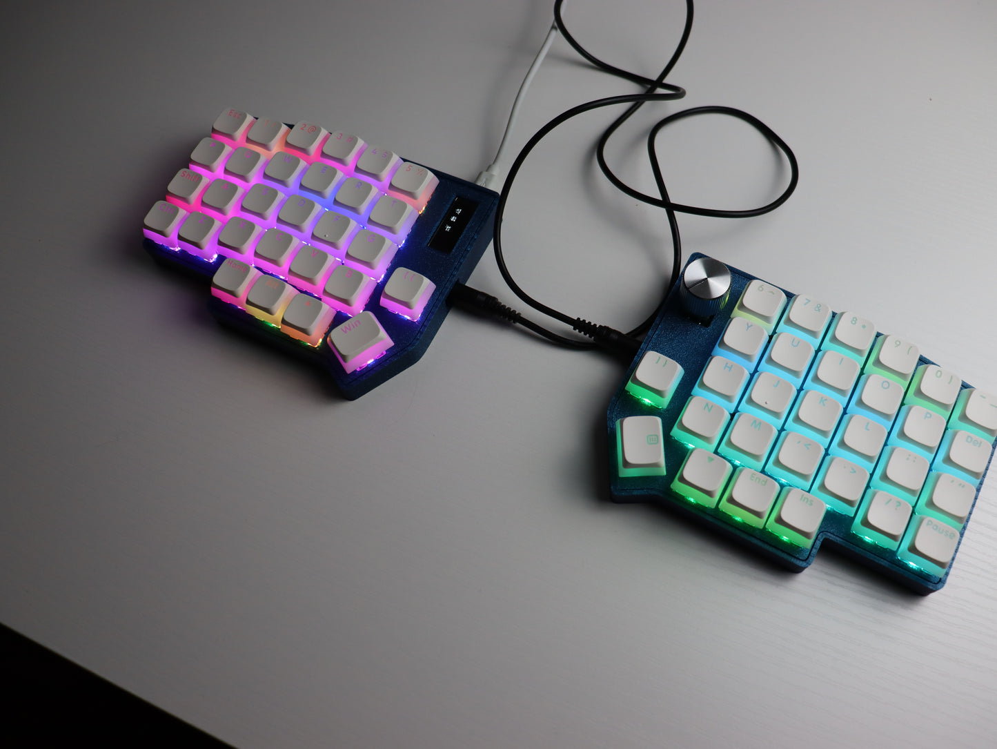 Lotus58 Split Mechanical Keyboard "Glimmer"