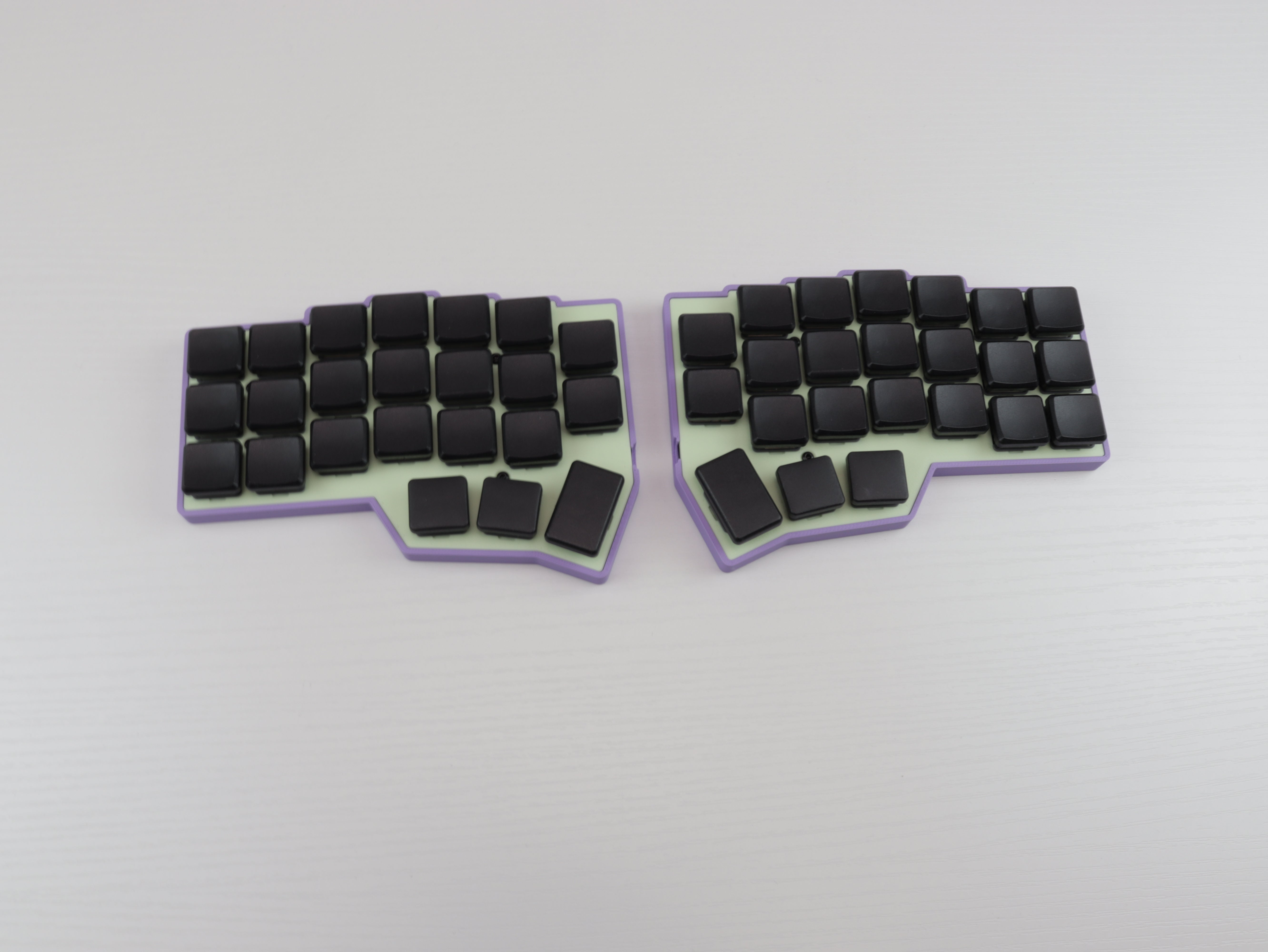 Corne V4 Choc Split Keyboard – Wired Ergonomic Mechanical