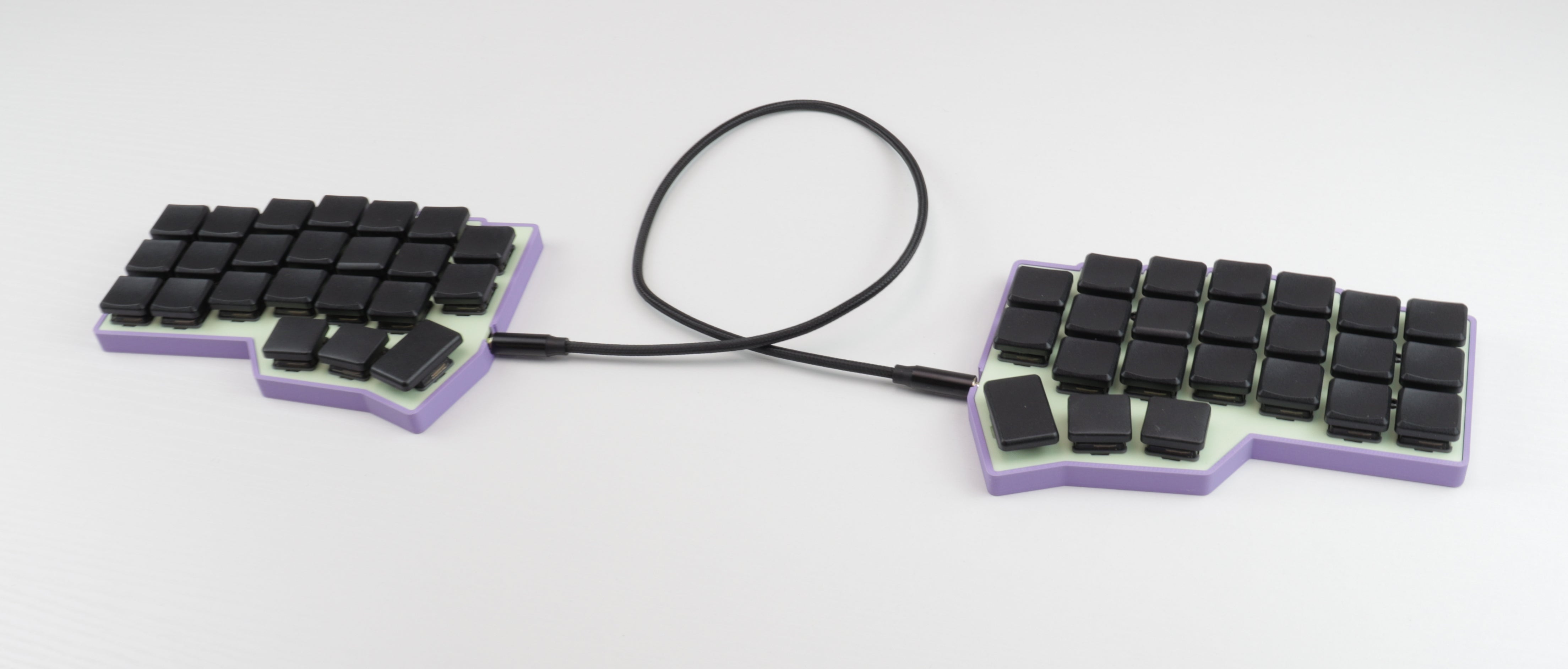 Corne V4 Choc Split Keyboard – Wired Ergonomic Mechanical