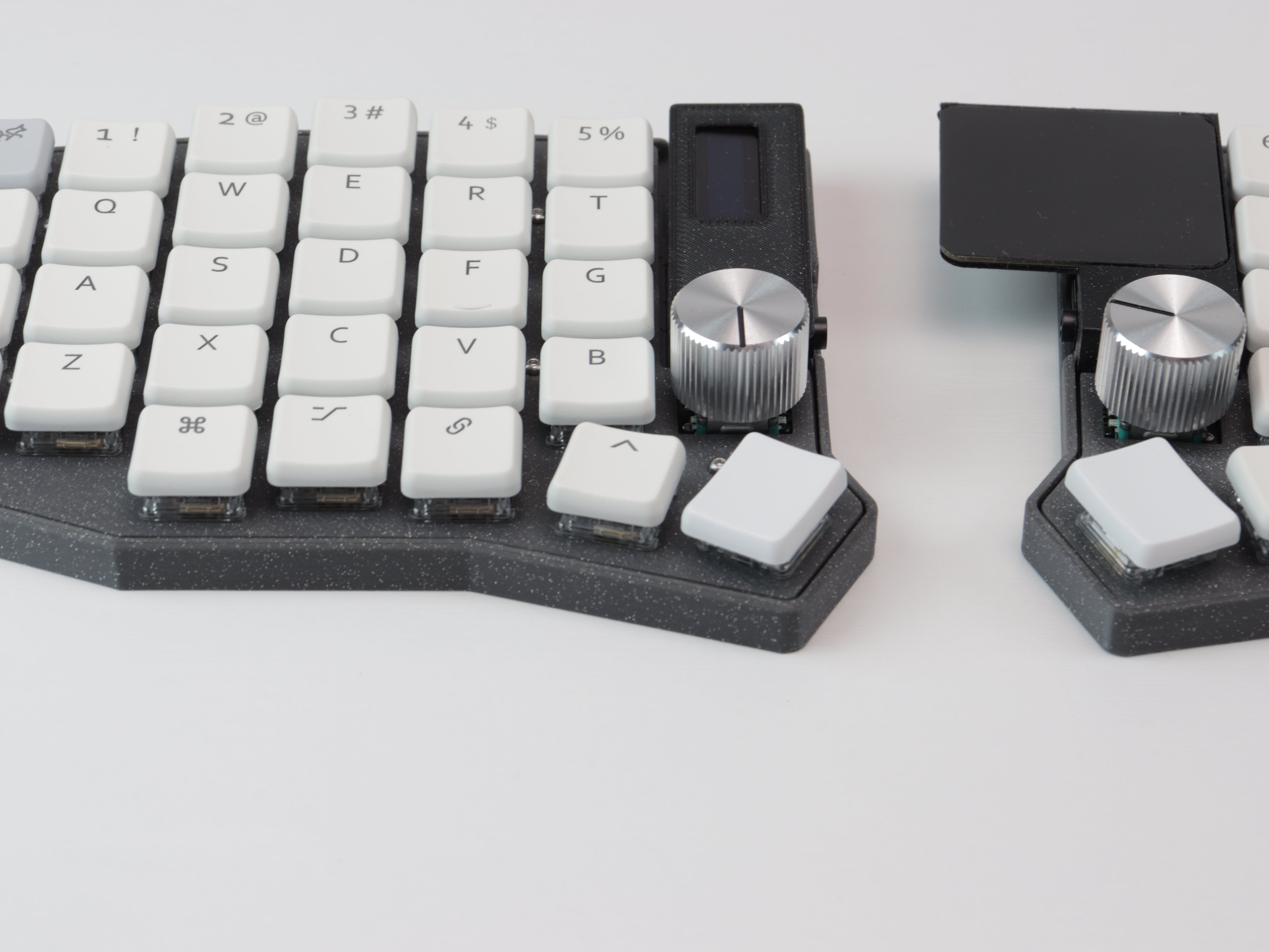 Sofle Choc RGB Trackpad Split Keyboard | KeyboardHoarders