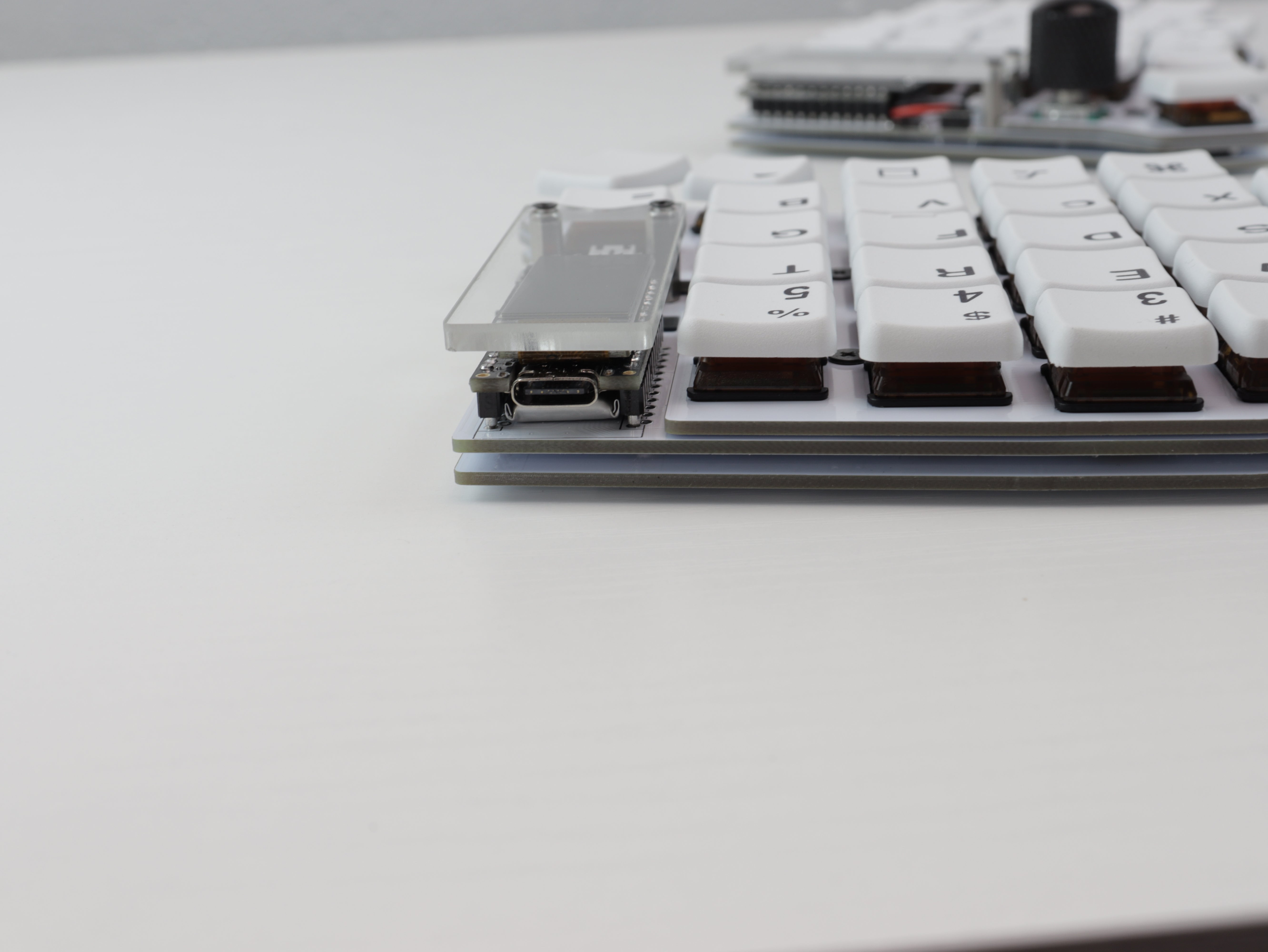 Sofle Choc Wireless Split Keyboard | Low Profile Bluetooth