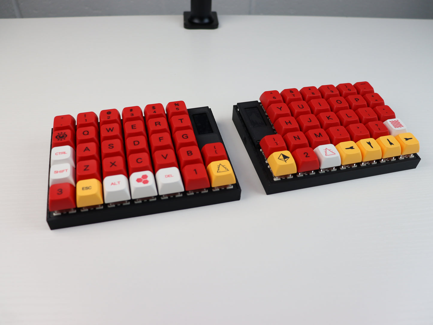 Felix Split Mechanical Keyboard