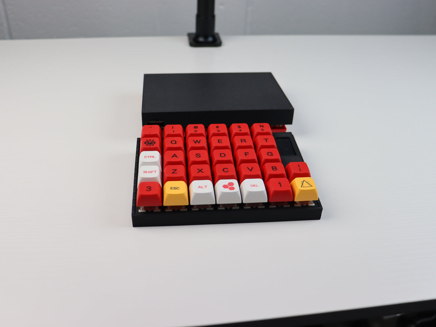 Felix Split Mechanical Keyboard