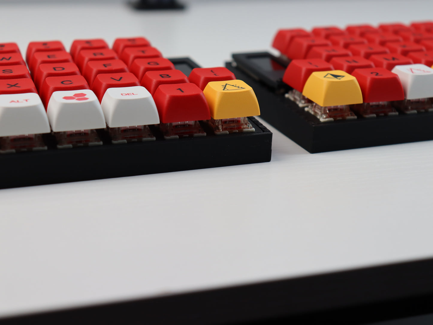 Felix Split Mechanical Keyboard