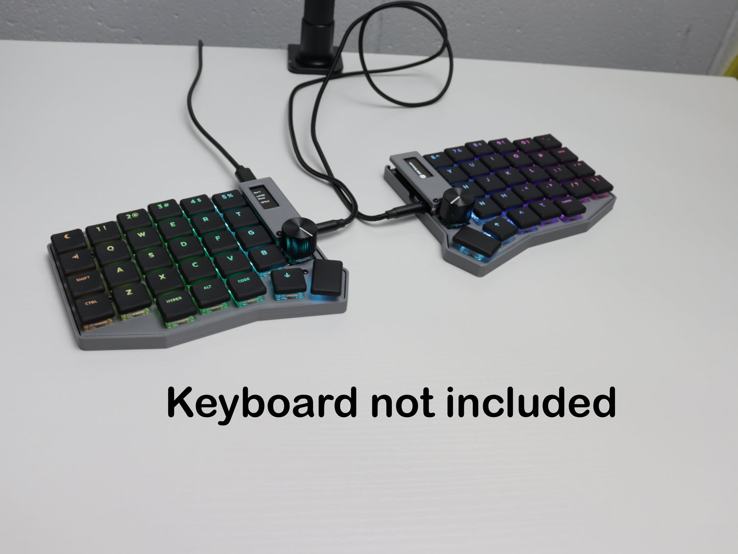 MBK Legend Glow R2 Black - Choc V1 keycaps - Shine through