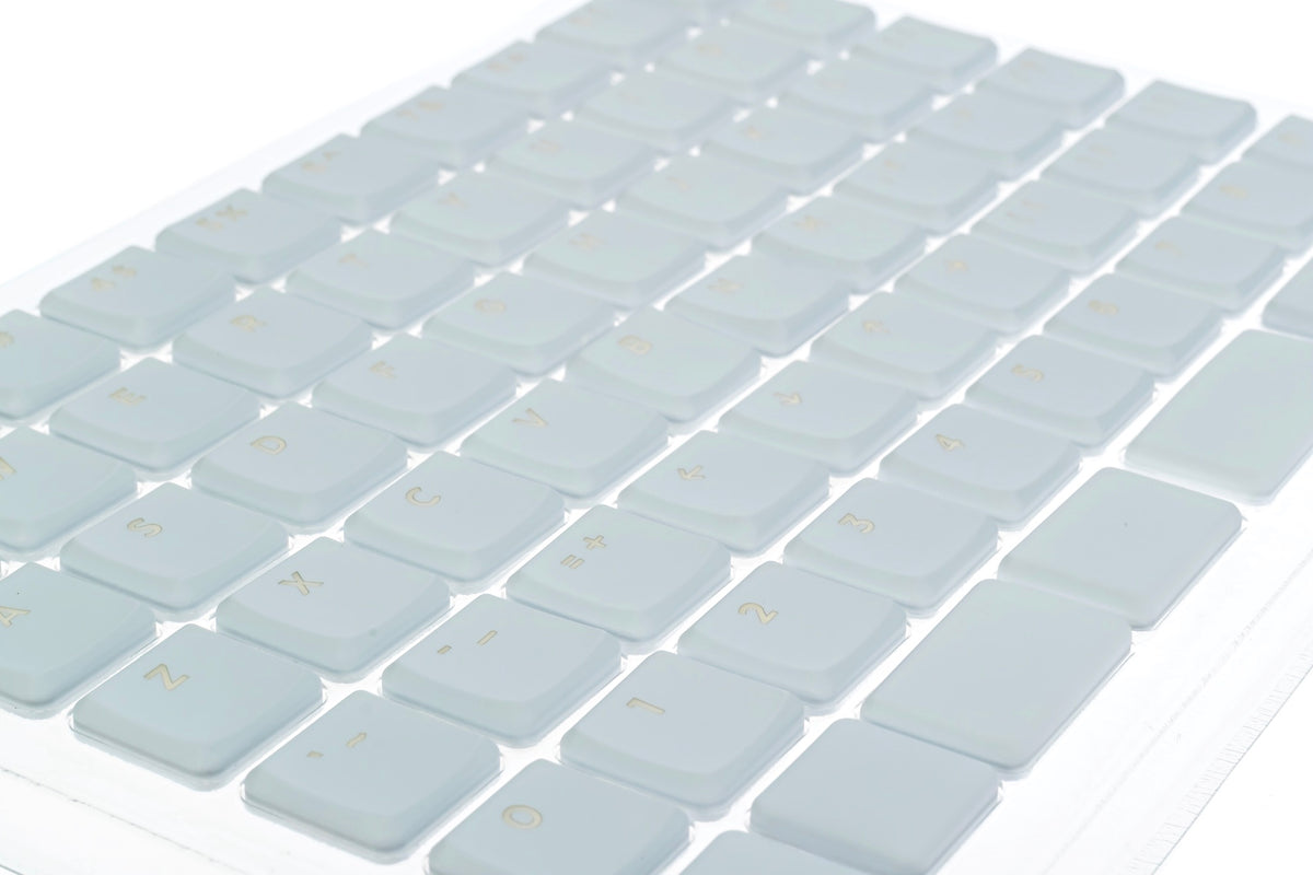 MBK Legend Glow R2 White - Choc V1 keycaps - Shine through